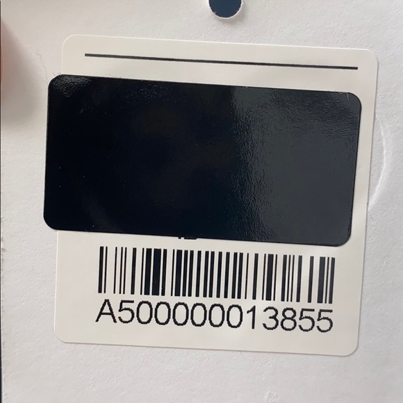 graphic cropped tank top NWT -SOLD - Picture 5 of 5